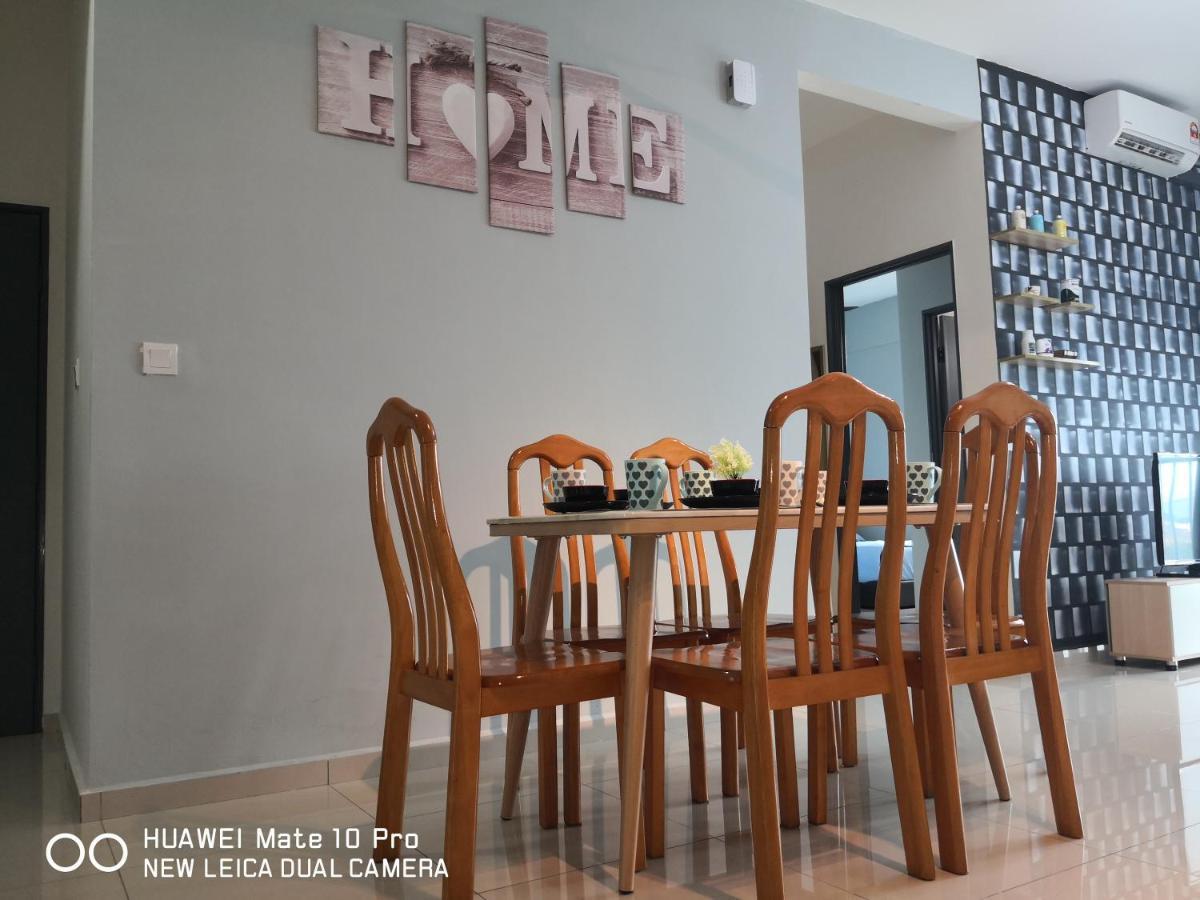 Mcz Homestay Ipoh Town 2Room 7Pax Free Wifi Exterior photo